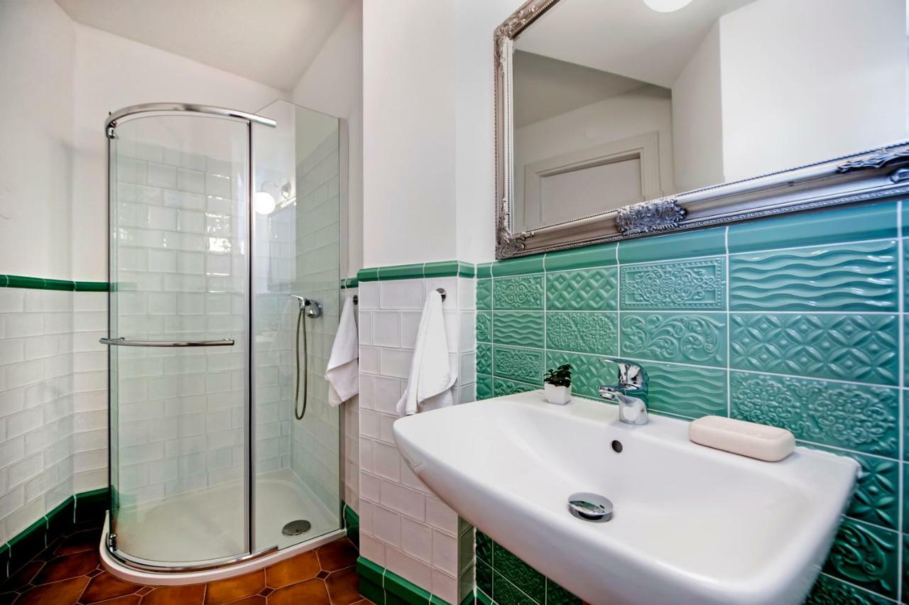 Adriatic Royal Sea View Apartment Rovinj Exterior photo